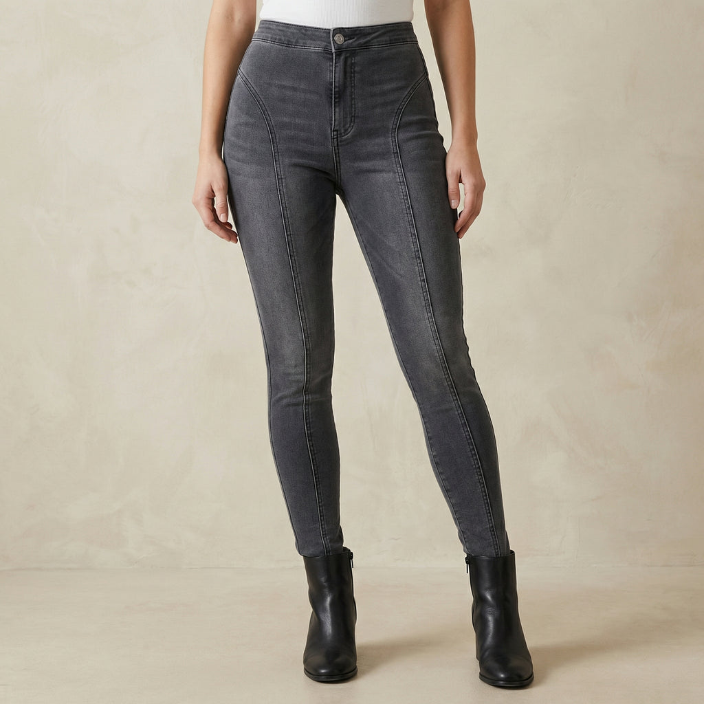 Curve-Shaped Stretch Skinny Jeans