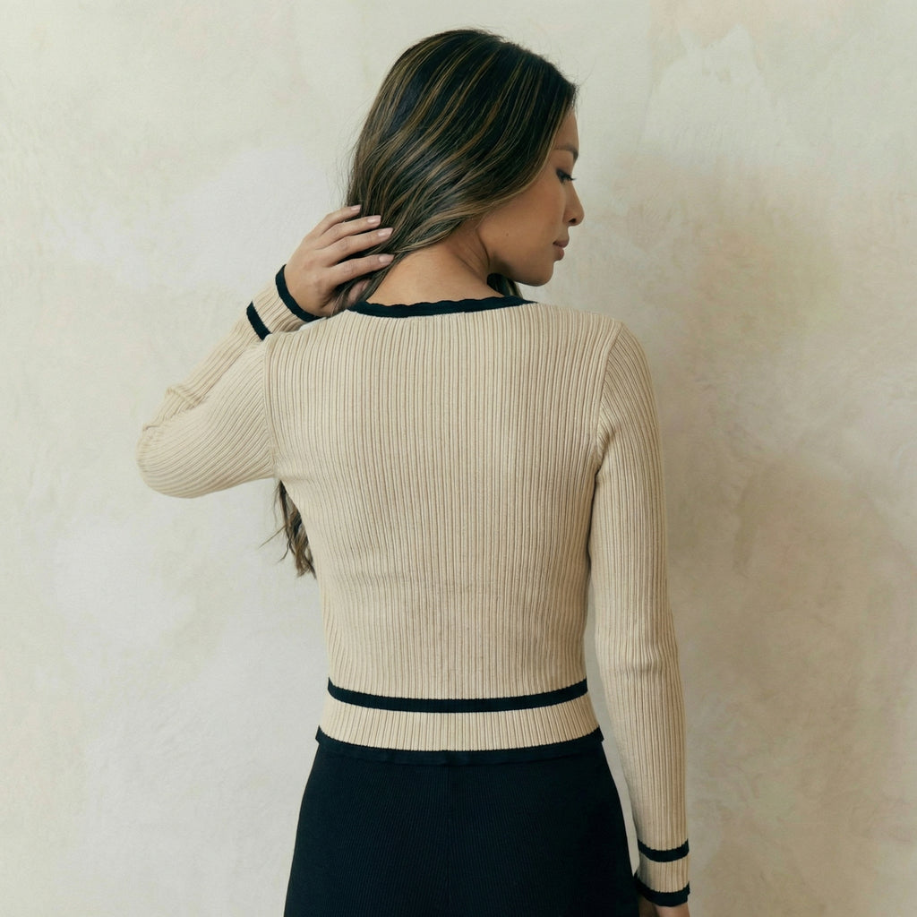 Classic Contrast Knit Cardigan