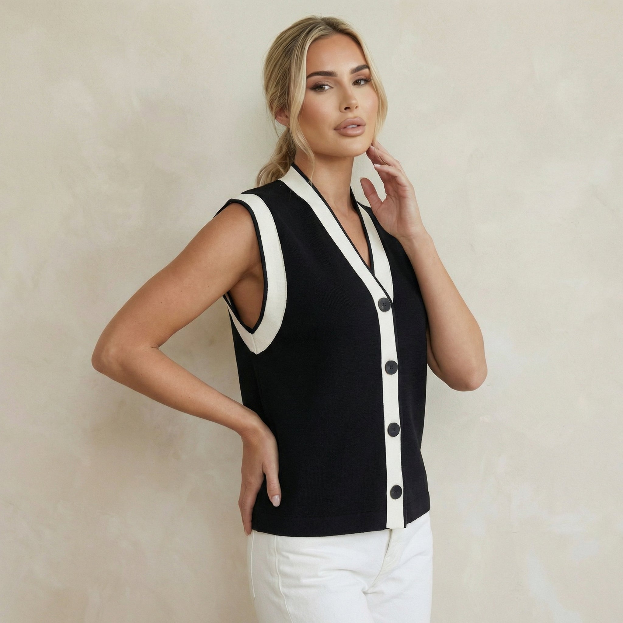Contrast Border Sweater Vest